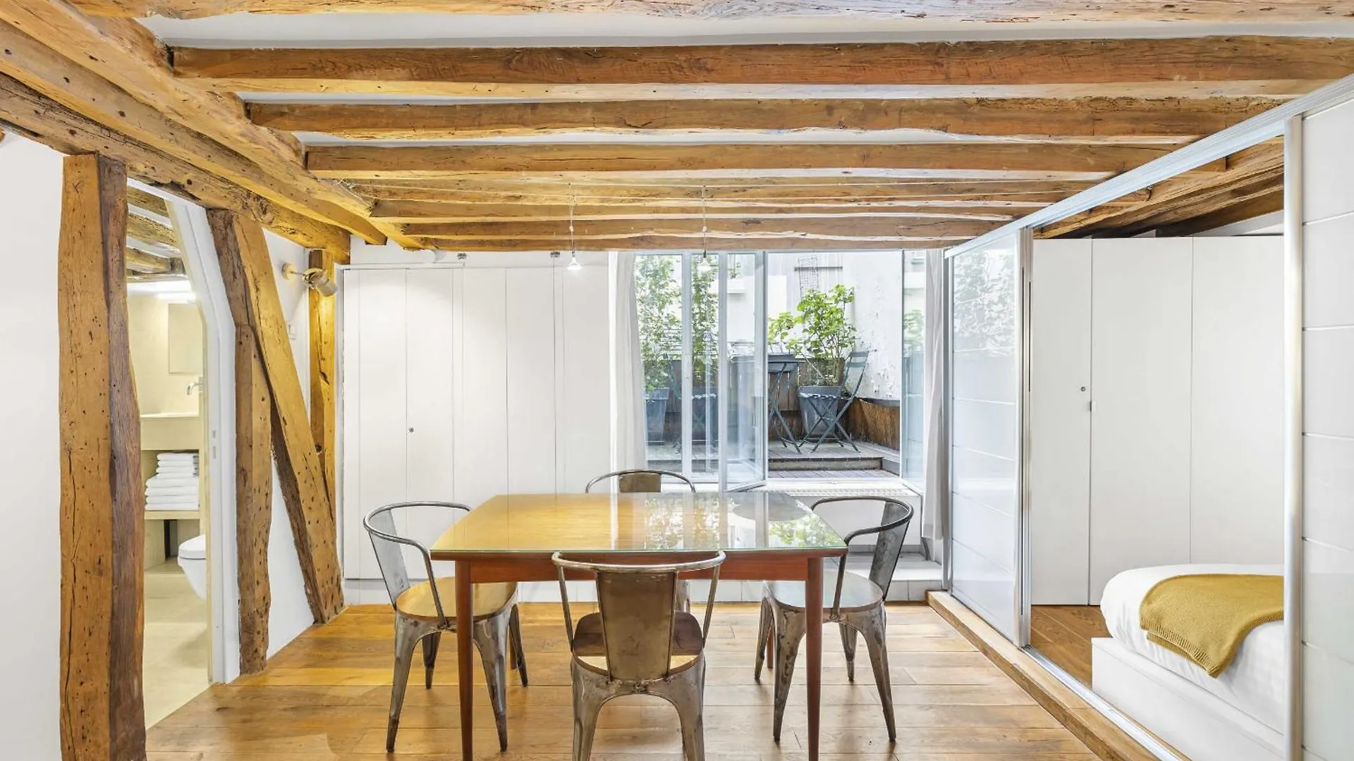 Daire Petit Chalet Paris Fransa